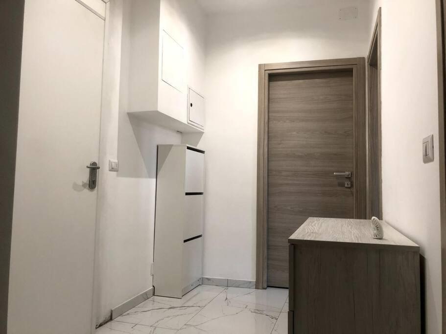 Appartement Casa Martina Pronta Per Te, Con Due Stanze Da Letto! à Turin Extérieur photo