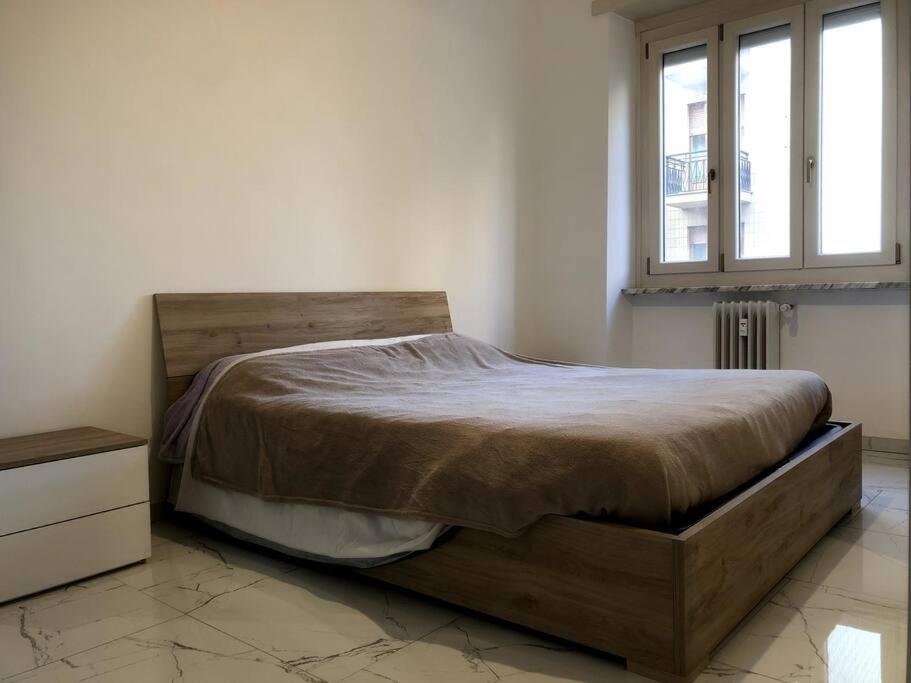 Appartement Casa Martina Pronta Per Te, Con Due Stanze Da Letto! à Turin Extérieur photo
