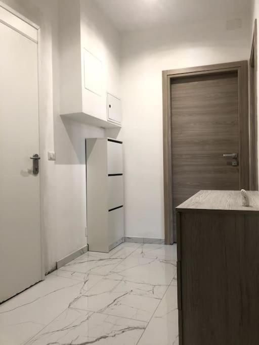 Appartement Casa Martina Pronta Per Te, Con Due Stanze Da Letto! à Turin Extérieur photo